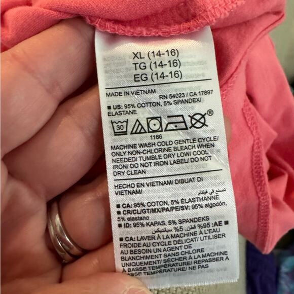 Old Navy Girl's Tank Tops and T-shirt Size XL / 14 - Picture 12 of 12